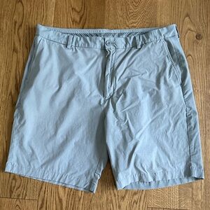 Vineyard Vines Jim Nantz Gray Gold Shorts Size 38